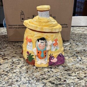 Flintstones Cookie Jar - Yellow Ceramic Vintage (1990’s)